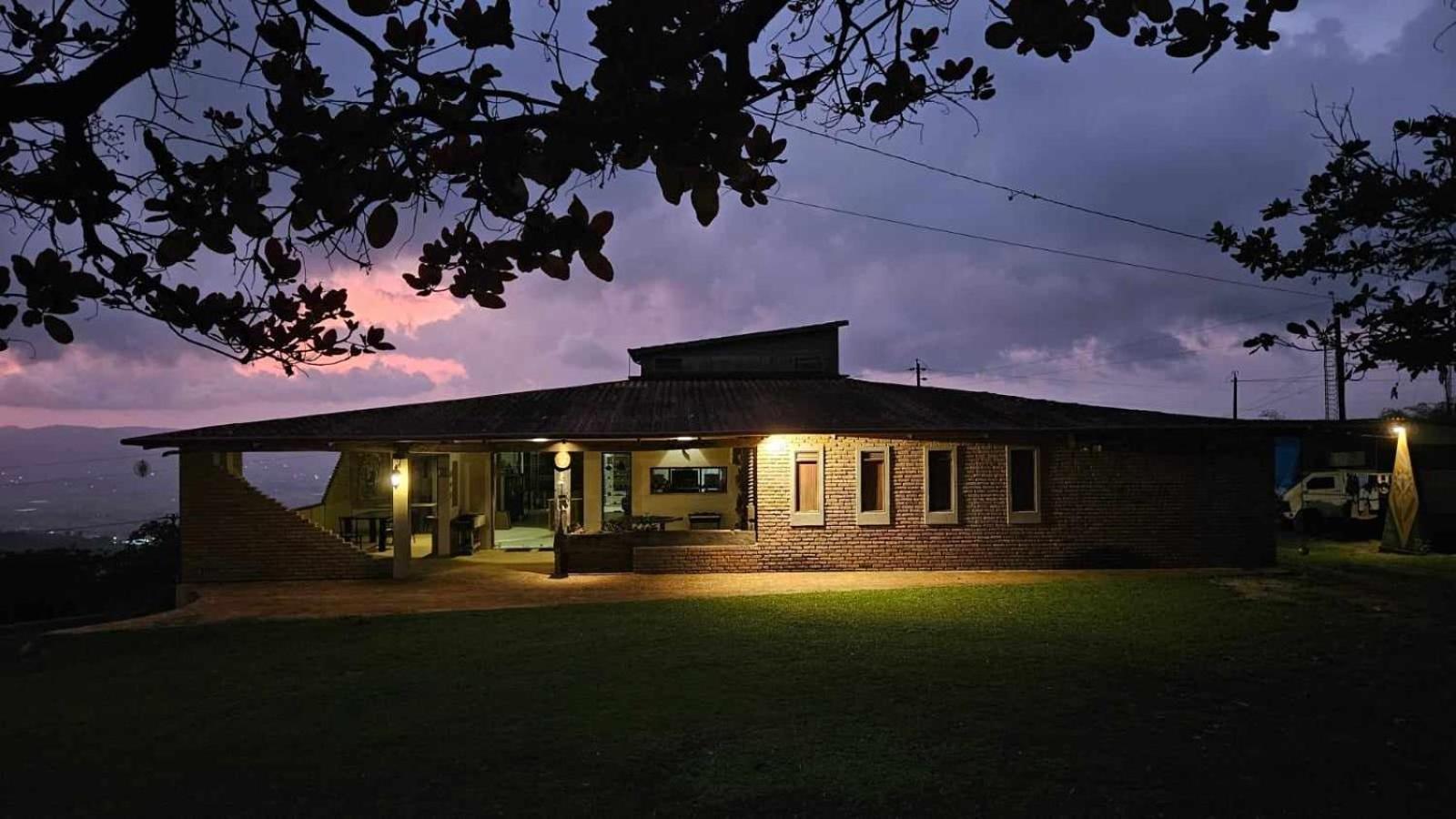Solar De Bonito Hotel Exterior photo